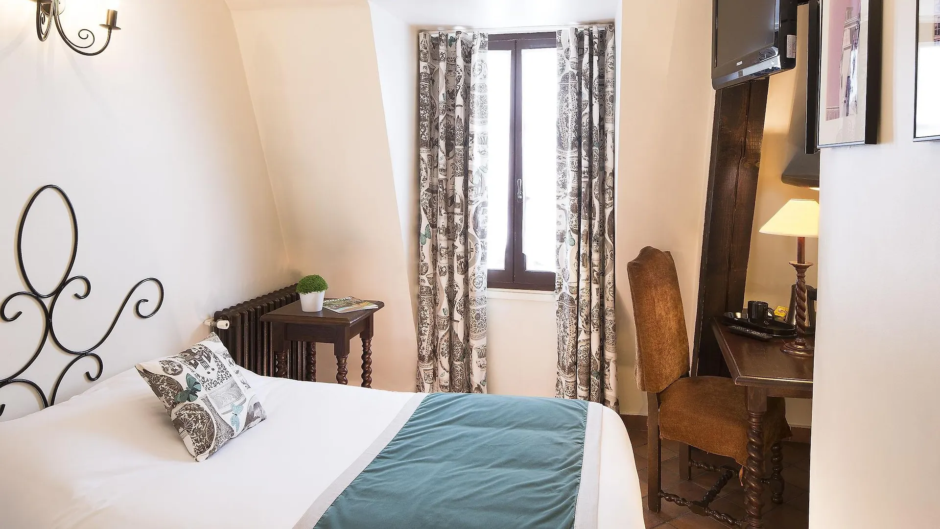 פריז Castex Hotel 3*,