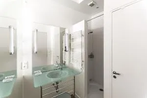 פריז Castex Hotel