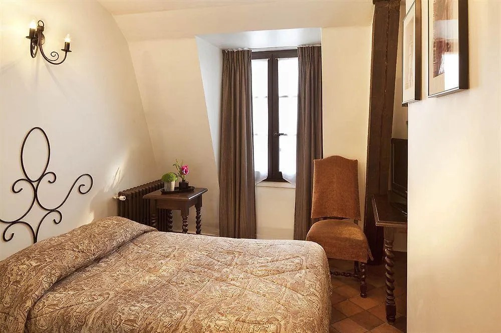 פריז Castex Hotel