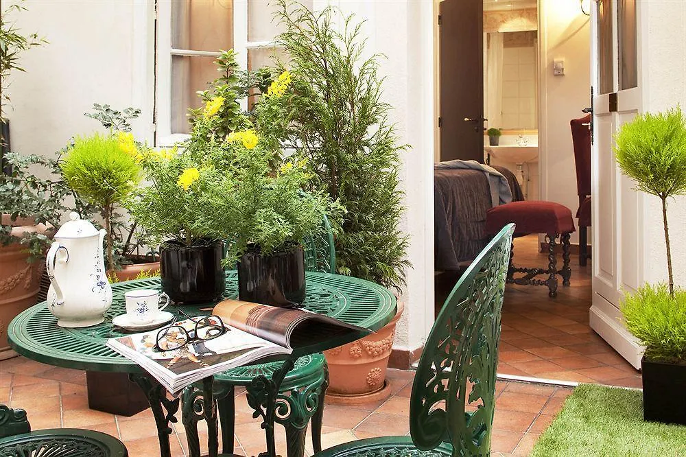 פריז Castex Hotel