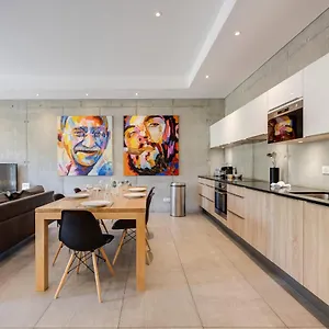 Ferienhaus Le Kube - De Prestige Au Centre D'annecy Annecy