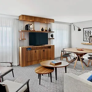 Le Meridien Etoile Hotell